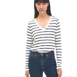 Gap Soft Spun Black & White Stripe V Neck Lightweight Sweater Size XL